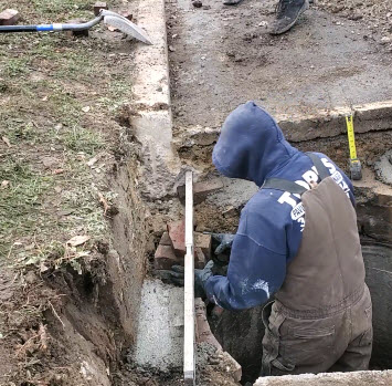 Manhole brick repair and replacement